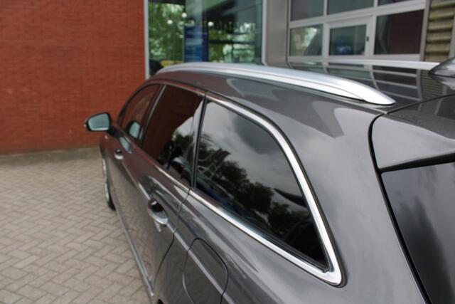 Ford MONDEO Wagon 2.0 IVCT HEV Vignale | 104.700 KM | Lederen interieur | Trekhaak | Adaptieve Cruise Control