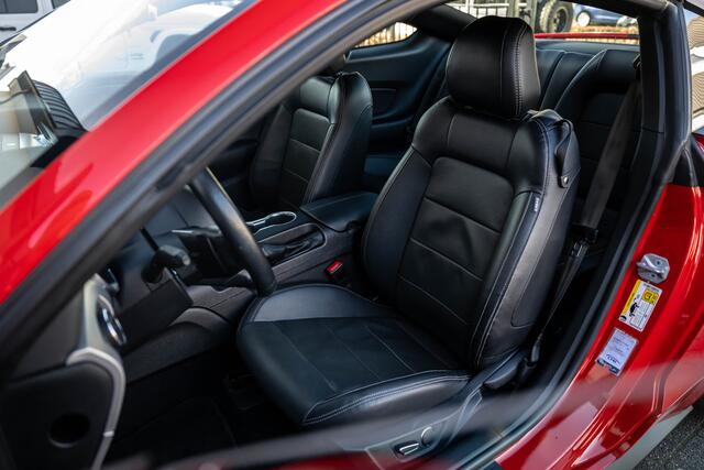 Ford MUSTANG Fastback 2.3 EcoBoost (EU Model) - Performance & Custom Pack - Sportuitlaat - Achterspoiler - Leder - 290 pk