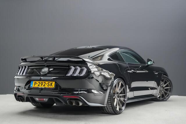 Ford MUSTANG 5.0 GT |Pedders schroefset|21 inch BC Forged breedset|custom uitlaatsysteem|elek. stoelen|camera|lane|cruise control|DAB|stoelverkoeling|glascoating|