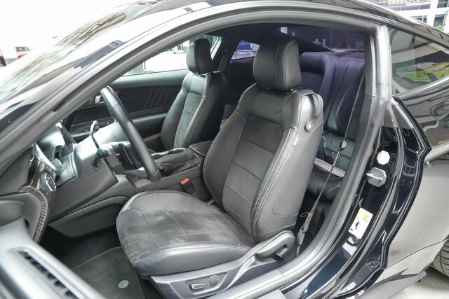 Ford MUSTANG 5.0 GT |Pedders schroefset|21 inch BC Forged breedset|custom uitlaatsysteem|elek. stoelen|camera|lane|cruise control|DAB|stoelverkoeling|glascoating|