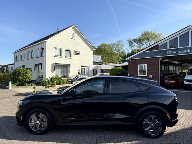 Ford MUSTANG Mach-E Extended RWD 98 kWh Leer, Camera, Stoel/Stuur Verwarming, Adap.Cruise
