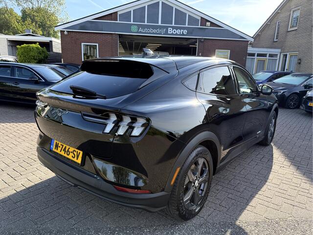 Ford MUSTANG Mach-E Extended RWD 98 kWh Leer, Camera, Stoel/Stuur Verwarming, Adap.Cruise