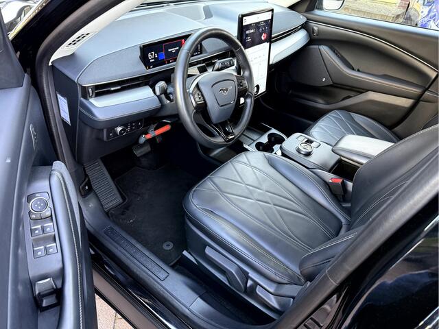 Ford MUSTANG Mach-E Extended RWD 98 kWh Leer, Camera, Stoel/Stuur Verwarming, Adap.Cruise
