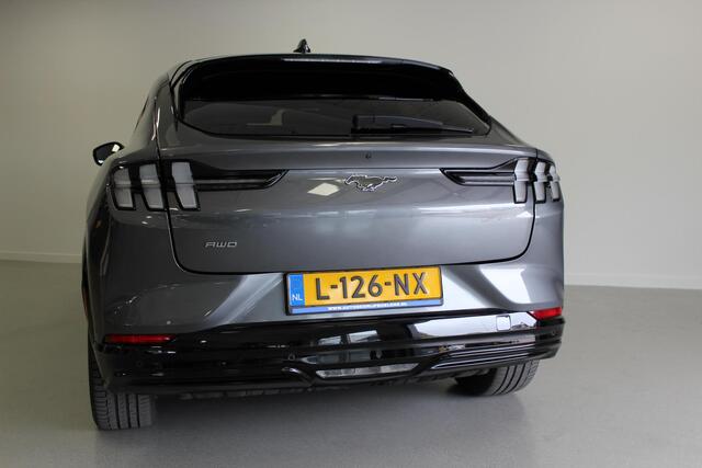 Ford MUSTANG Mach-E Extended AWD 98 kWh | 530KM! | 338PK! | NAVI | ACC | 19'LMV | B&O-AUDIO | LED | CAMERA | CARPLAY |