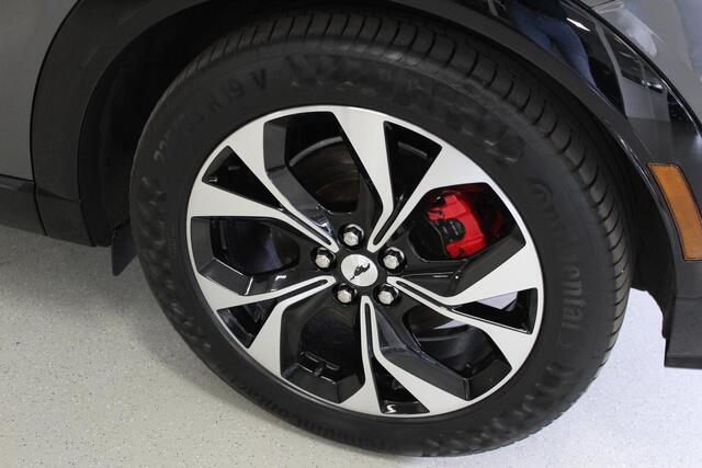 Ford MUSTANG Mach-E Extended AWD 98 kWh | 530KM! | 338PK! | NAVI | ACC | 19'LMV | B&O-AUDIO | LED | CAMERA | CARPLAY |