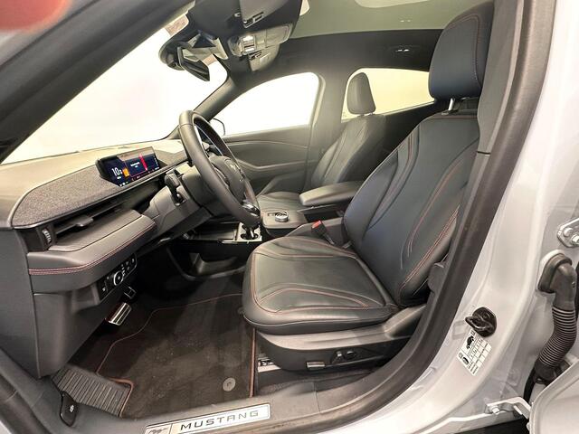 Ford MUSTANG Mach-E Extended Premium AWD 124 kWh