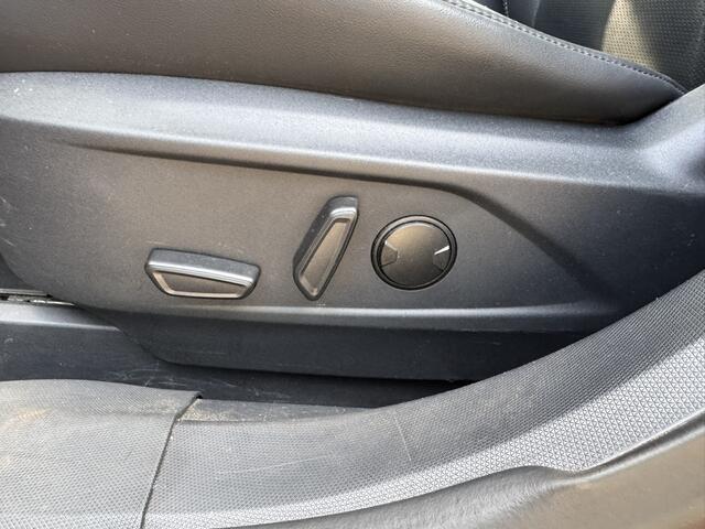 Ford MUSTANG Mach-E RWD 75 kWh *Navigatie*Leder*LED*