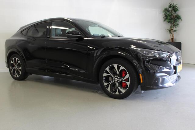 Ford MUSTANG Mach-E Extended AWD 98 kWh