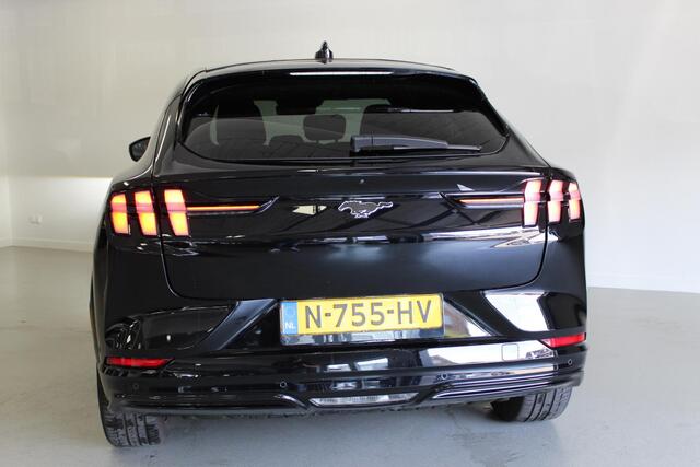 Ford MUSTANG Mach-E Extended AWD 98 kWh