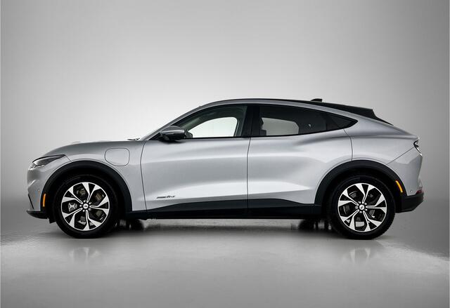 Ford MUSTANG Mach-E RWD 75 kWh | Lederen bekleding | Stoelverwarming | Stuurverwarming | Camera's