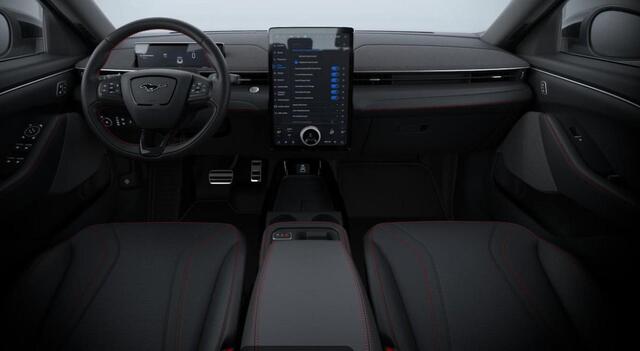 Ford MUSTANG Mach-E Extended Premium RWD 88 kWh 296pk | Ford Voorraad | Technology Pack Plus