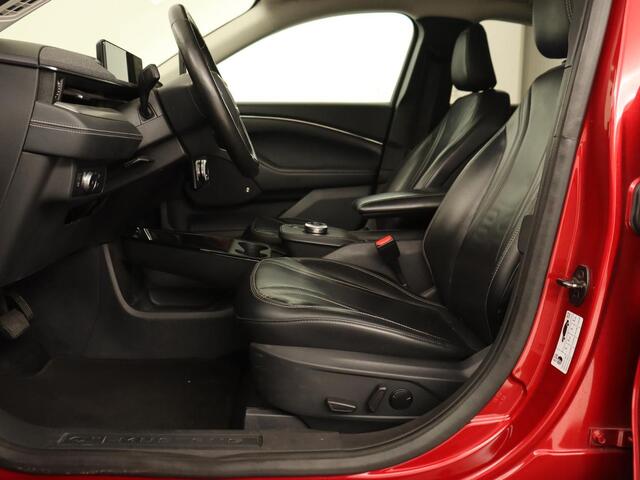 Ford MUSTANG Mach-E RWD 75 kWh | Leder | Stoelverwarming | 360 Camera | Adaptive cruise | B&O Sound | Stuurverwarming | Carplay | Navigatie
