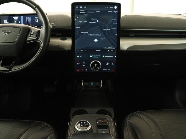 Ford MUSTANG Mach-E RWD 75 kWh | Leder | Stoelverwarming | 360 Camera | Adaptive cruise | B&O Sound | Stuurverwarming | Carplay | Navigatie
