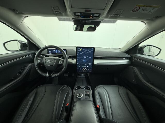 Ford MUSTANG Mach-E Extended Range RWD 98kWhTechnology Pack Plus Leder Pano-dak Extend B&O®-Hifi Audio 360°Camera Stoel+Stuurverwarming SOH 92.5% Memory Keyless Lane Departure Warning/Lane Keeping Aid Road Edge Detection 1e Eigenaar Origineel Nederlandse Auto Nieuwpri