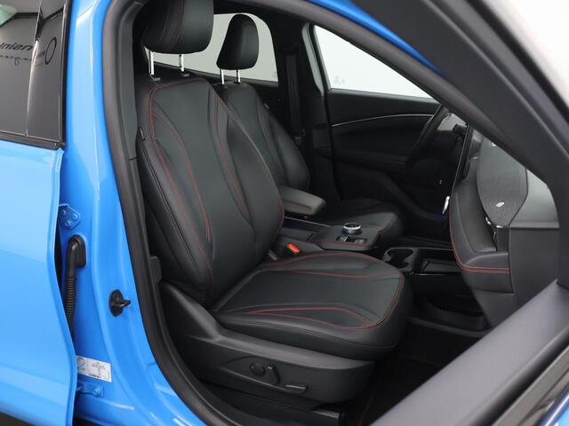 Ford MUSTANG Mach-E Extended Premium RWD 98 kWh | Navigatie | Parkeercamera 360° | Keyless Go | B&O | Cruise Control Adaptief | Elektr, Achterklep |