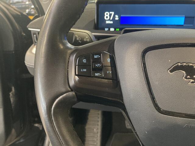 Ford MUSTANG Mach-E Ext. Range 286 pk RWD 98 kWh | Trekhaak | SOH 94,5% | B&O | El. a. klep | 360° Camera | Adapt cruise | 1e eig. | 100% dealer ond.