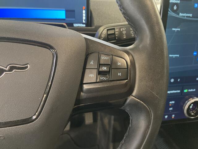 Ford MUSTANG Mach-E Ext. Range 286 pk RWD 98 kWh | Trekhaak | SOH 94,5% | B&O | El. a. klep | 360° Camera | Adapt cruise | 1e eig. | 100% dealer ond.