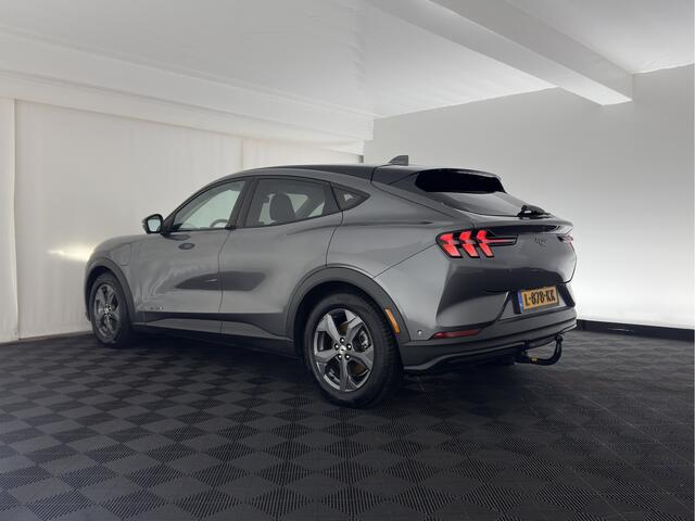 Ford MUSTANG Mach-E RWD 75 kWh (INCL-BTW) *NAPPA-FULL-LEATHER | FULL-LED | | DAB+ | DIGI-COCKPIT | KEYLESS | NAVI-FULLMAP | APP.CONNECT | COMFORT-SEATS | TOWBAR | 18"ALU*