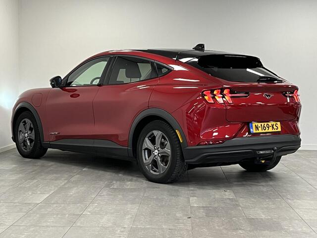 Ford MUSTANG Mach-E Extended RWD 98 kWh | Stoel/stuur verwarming | Trekhaak | Memory | SOH 96,4% |