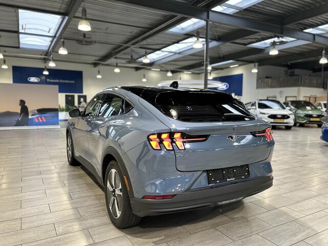 Ford MUSTANG Mach-E 75kWh RWD 270 pk | Adapt. cruise | Pano | B&O | El. verst. stoel met geh. | 4 camera's | El. a. klep | Garantie tm 2028