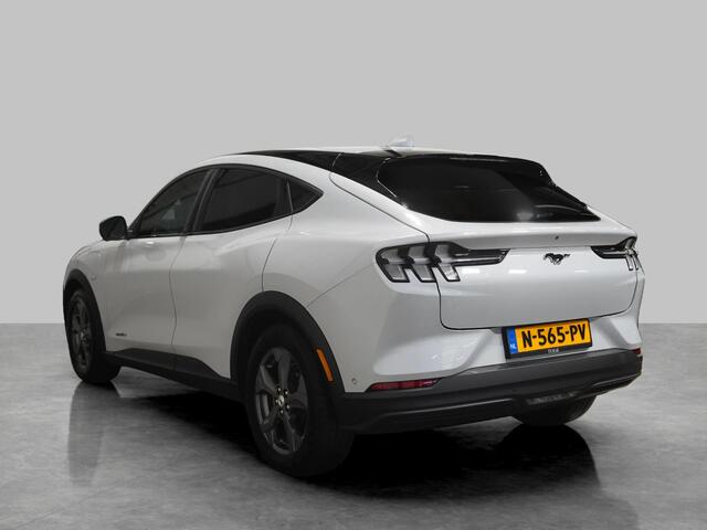 Ford MUSTANG Mach-E RWD 75 kWh B&O | Adaptive Cruise & Climate Control | Stoel & Stuurverwarming | Carplay | Camera | Orig. NL |