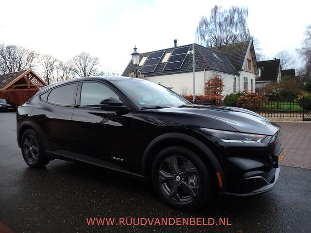Ford MUSTANG Mach-E RWD 75 kWh 95%SOH Carplay/360°Camera/Stoel-stuurverwarming