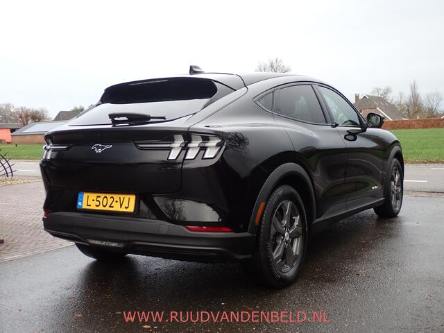 Ford MUSTANG Mach-E RWD 75 kWh 95%SOH Carplay/360°Camera/Stoel-stuurverwarming