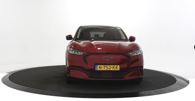Ford MUSTANG Mach-E RWD 75 kWh Navigatie / 360 Camera / Trekhaak