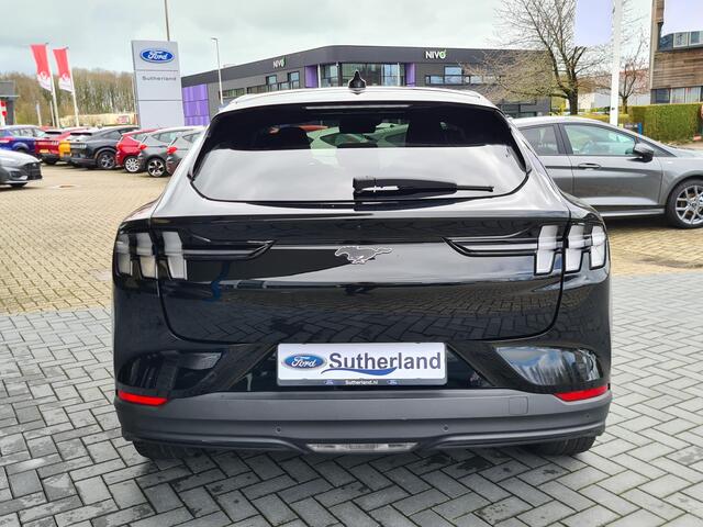 Ford MUSTANG Mach-E Extended RWD 98 kWh 294pk | Technology Pack Plus | Panoramadak | Winterpack | Adaptieve Cruise
