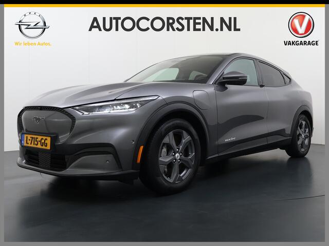 Ford MUSTANG Mach-E RWD 75kWh Leer (semi-)Autopilot PanoDak Trekhaak 360°Topview-Camera Adaptive-Cruise-Control Apple Carplay B&O®-Hifi 18" Elektr.A-Klep Connected-Services Ecc Stoel/Stuur-Verwarmd Park-Assist-PDC SOH 93% DAB Lane-Assist Keyless-go Autonomous Emergenc