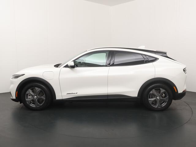 Ford MUSTANG Mach-E Extended RWD 294 pk 98 kWh | Adapt. Cruise | Clima | Winterpack | Leer | Camera | Apple carplay | Android Auto |