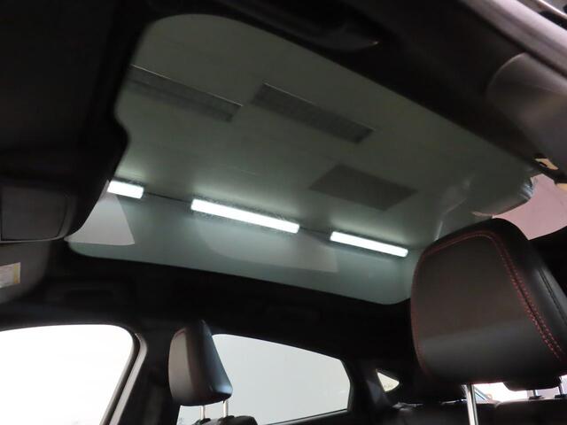 Ford MUSTANG Mach-E AWD 75 kWh | SOH 92,5% | Panoramadak | Camera | Leder | 19''