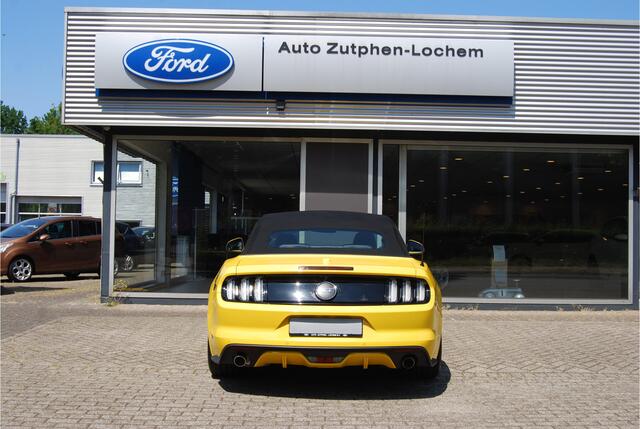 Ford MUSTANG Convertible 5.0 GT NAVI | XENON | YELLOW | V8 | SYNC 3 | STOELVERWARMING - KOELING |