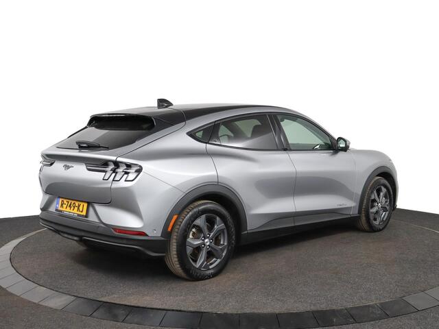 Ford MUSTANG Mach-E RWD 75 kWh |NAP |1e eigenaar |Pano|B&O|BTW |Bomvol