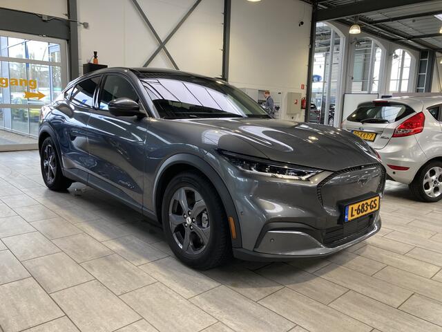 Ford MUSTANG Mach-E Extended RWD 98 kWh | Nieuw geleverd | 360° Camera | B&O | Elek. a. Klep | Adapt. Cruise | Blind Spot |