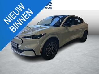 ford-mustang-mach-e-extended-premiu