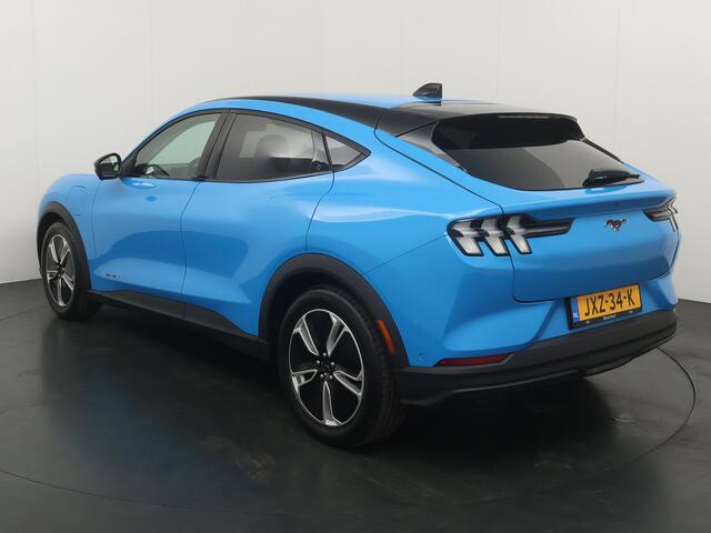 Ford MUSTANG Mach-E RWD 75 kWh 268 pk | Adapt. cruise | LED | 360° Camera | Apple Carplay draadloos | Stuurverw. | Stoelverw. |
