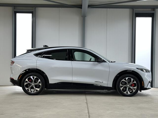 Ford MUSTANG Mach-E Extended Premium RWD 98 kWh