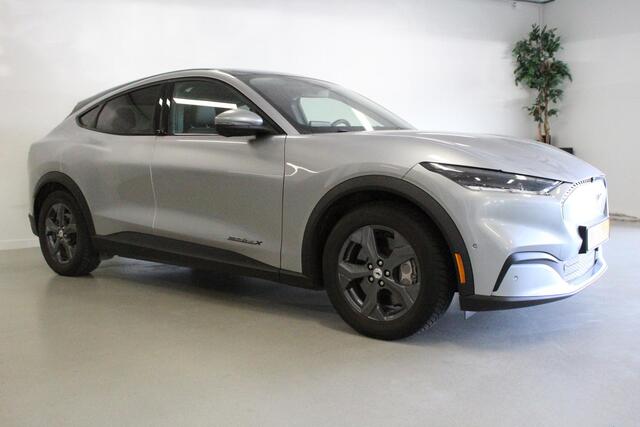 Ford MUSTANG Mach-E Extended RWD 98 kWh | CAMERA | PANO | KEYLESS | NAVIGATIE | STOEL+STUURVERW | LED | AB/-VERW |