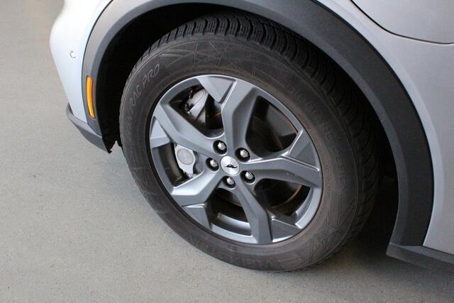 Ford MUSTANG Mach-E Extended RWD 98 kWh | CAMERA | PANO | KEYLESS | NAVIGATIE | STOEL+STUURVERW | LED | AB/-VERW |