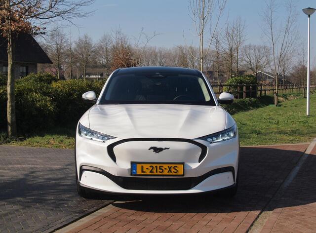 Ford MUSTANG Mach-E Extended RWD 98 kWh | SOH 93% | Panoramadak | 360 Camera | Bang & Olufsen | Apple Carplay |