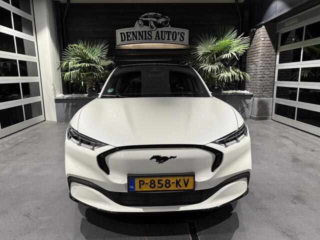 Ford MUSTANG Mach-E AWD 75 kWh