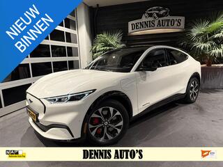 ford-mustang-mach-e-awd-75-kwh