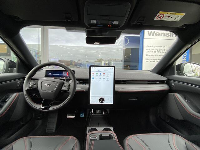 Ford MUSTANG Mach-E Extended Premium RWD 88 kWh ¤2.000,- VOORDEEL! | Blue Cruise voorbereiding | 360 canera | Voorstoelen elektrisch / Voorruit-, stoel en stuurverwarming