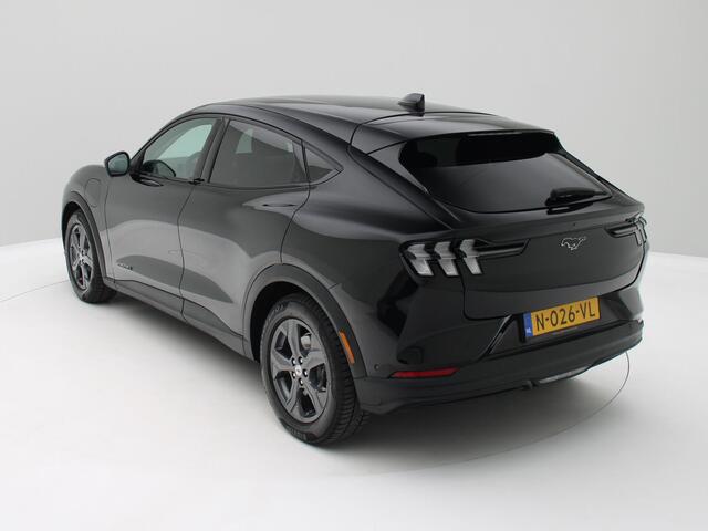 Ford MUSTANG Mach-E Extended RWD 98 kWh Extended Range !