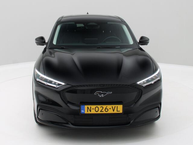 Ford MUSTANG Mach-E Extended RWD 98 kWh Extended Range !