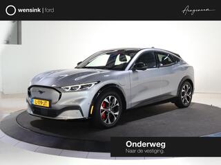 ford-mustang-mach-e-extended-awd-98