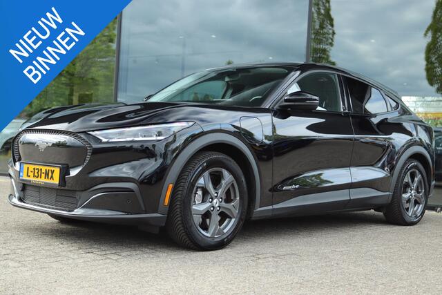 Ford MUSTANG MACH-E RWD 75KWH SOH 95% | CARPLAY | CAMERA | WINTERPACK | LEDER | DODEHOEK