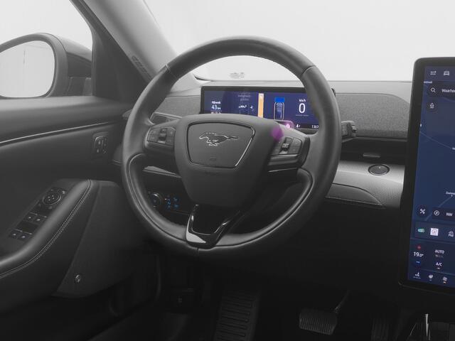 Ford MUSTANG Mach-E RWD 75 kWh | PANO | 360° | B&O | ADAPTIVE | STOEL- EN STUURVERW. | TREKHAAK
