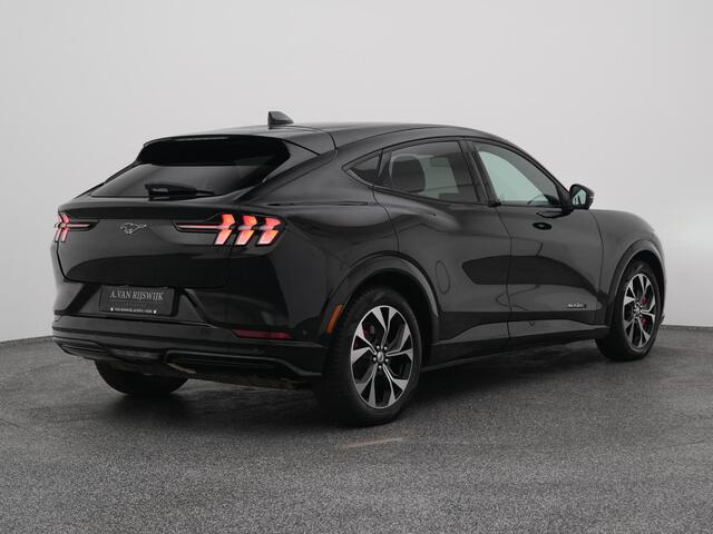 Ford MUSTANG Mach-E Extended RWD 98 kWh | 360° | ADAPTIVE | STOEL- EN STUURVERW.